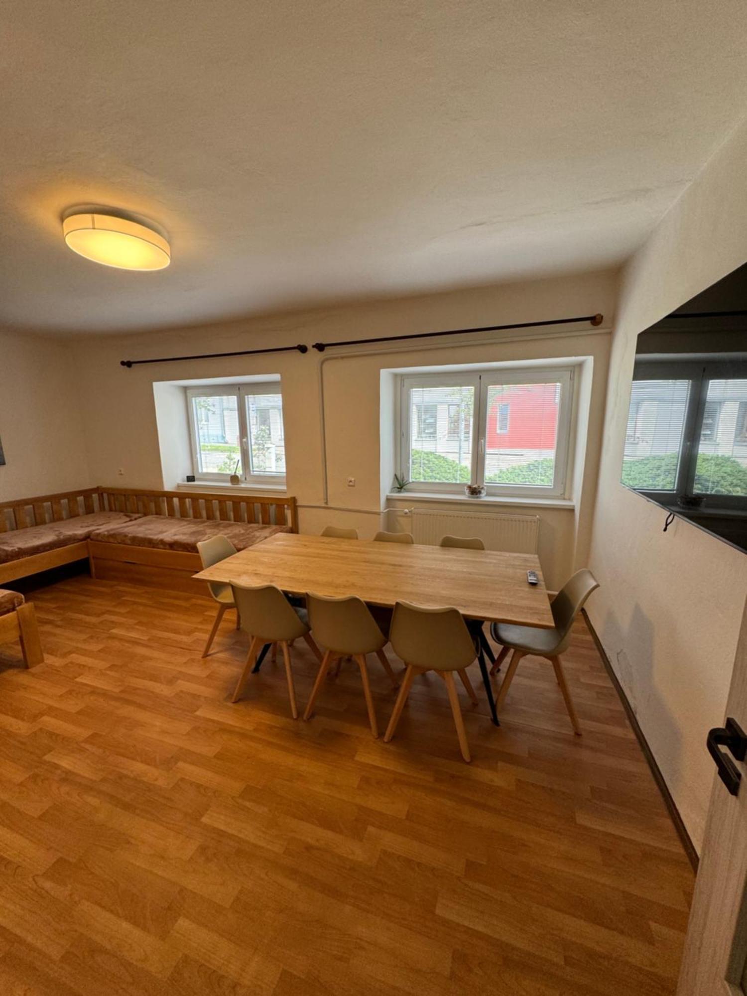Mikulovska Chalupa Se Sklepem Exteriér fotografie